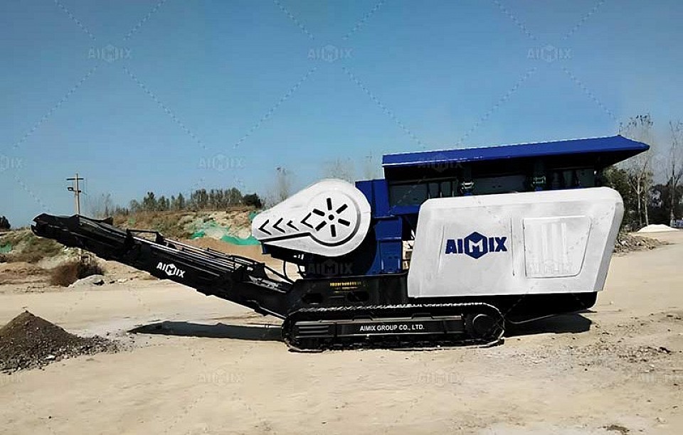 track mounted crusher